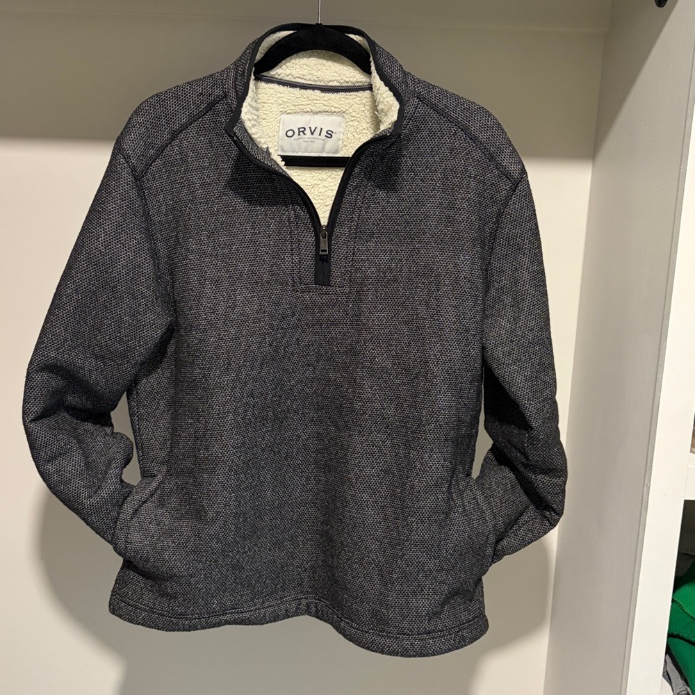 Men’s Orvis Black and Cream Sherpa-Lined Jacket Size Medium